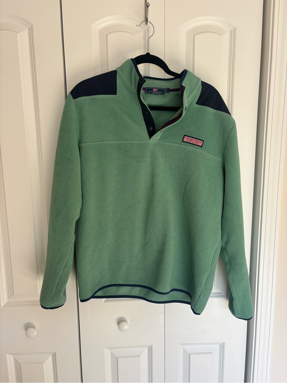 Vineyard Vines Men’s Ian Fleece Zip Green Pullover with Navy Accents